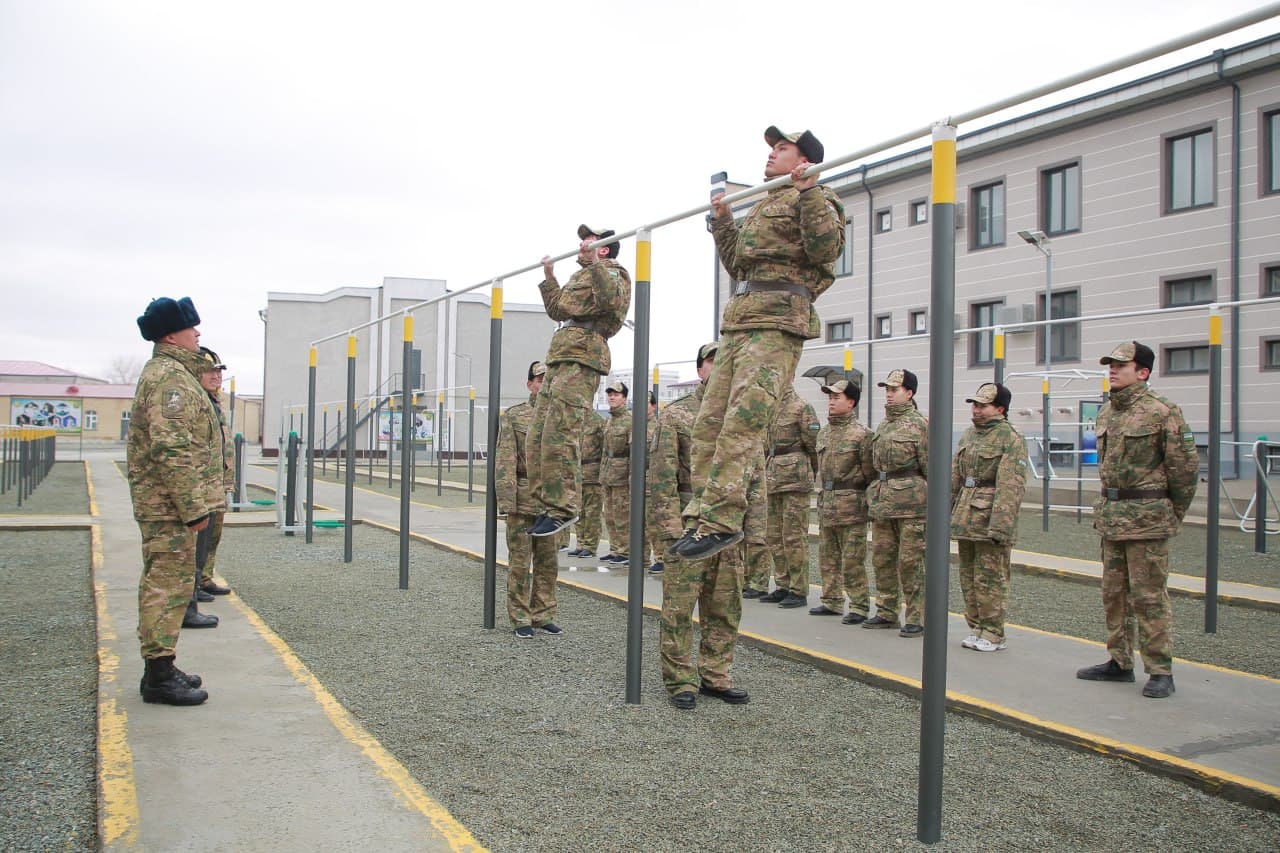 Nukusda “Harbiy qismda bir kun” loyihasi tashkil etildi