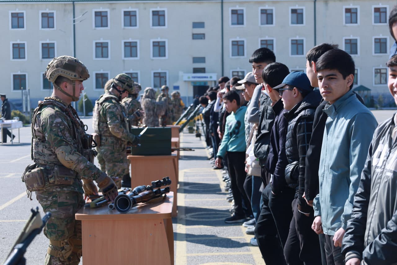 Buxoroda “Harbiy qismda bir kunim” loyihasi bo‘lib o‘tdi