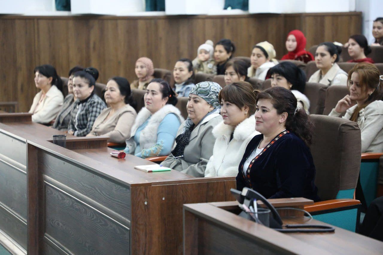 Surxondaryoda harbiy xizmatchilar oilalari bilan maʻnaviy-maʻrifiy uchrashuvlar oʻtkazildi