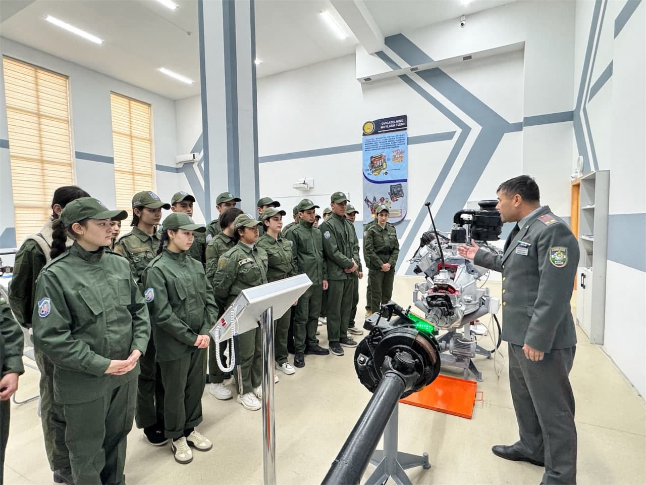 Quruqlikdagi qo‘shinlar instituti yoshlar nigohida