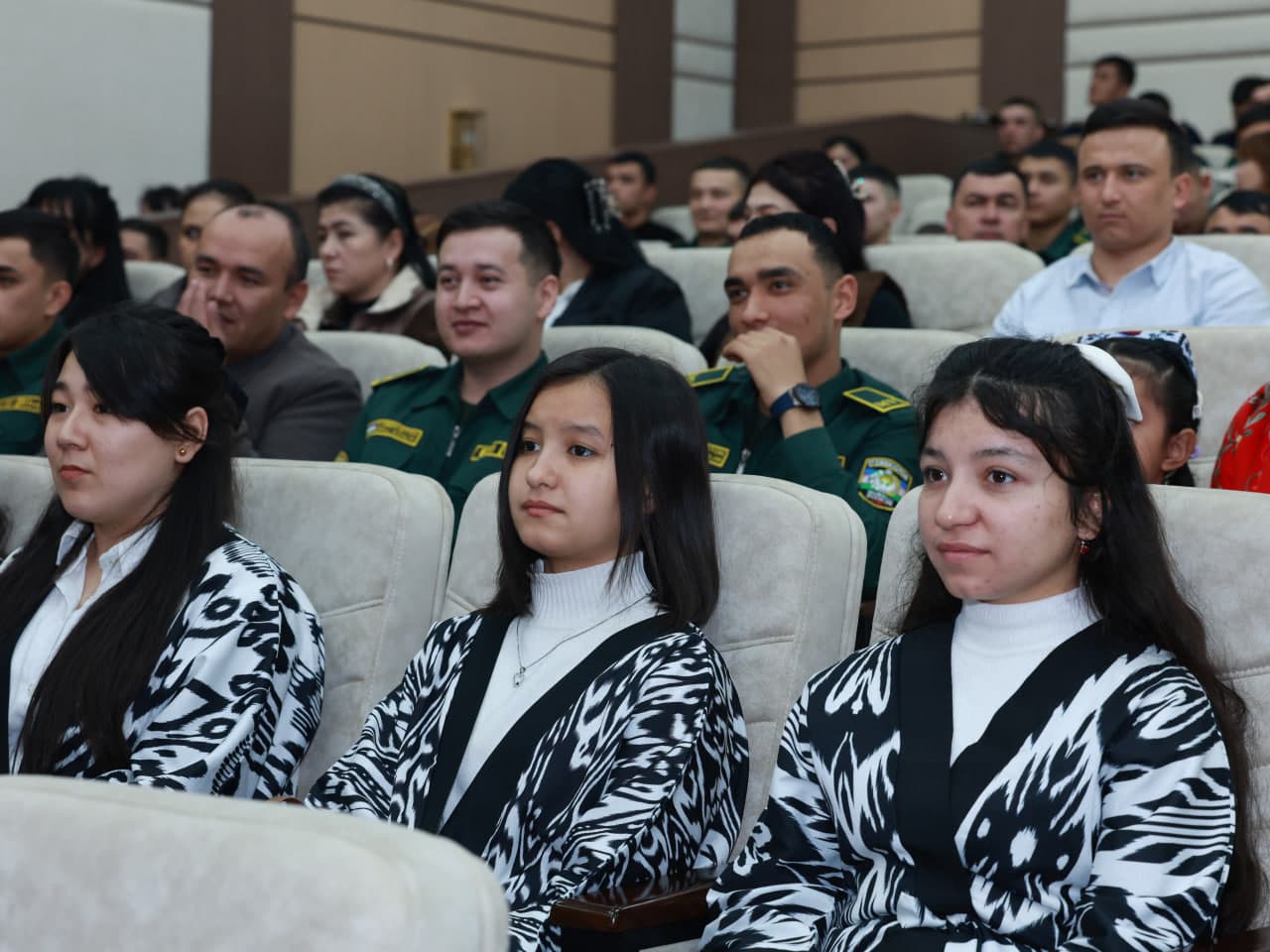 Milliylik va mahorat uygʻunligi