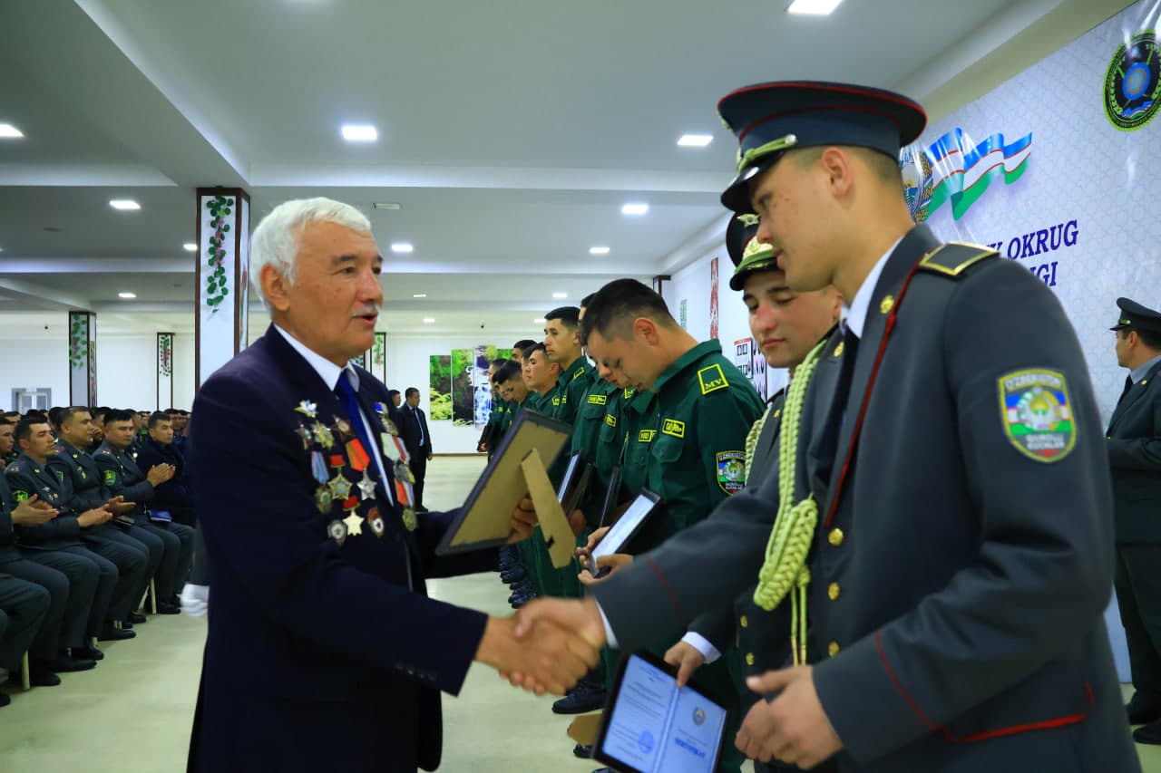 Muddatli harbiy xizmatni yakunlagan askarlar tantanali kuzatildi
