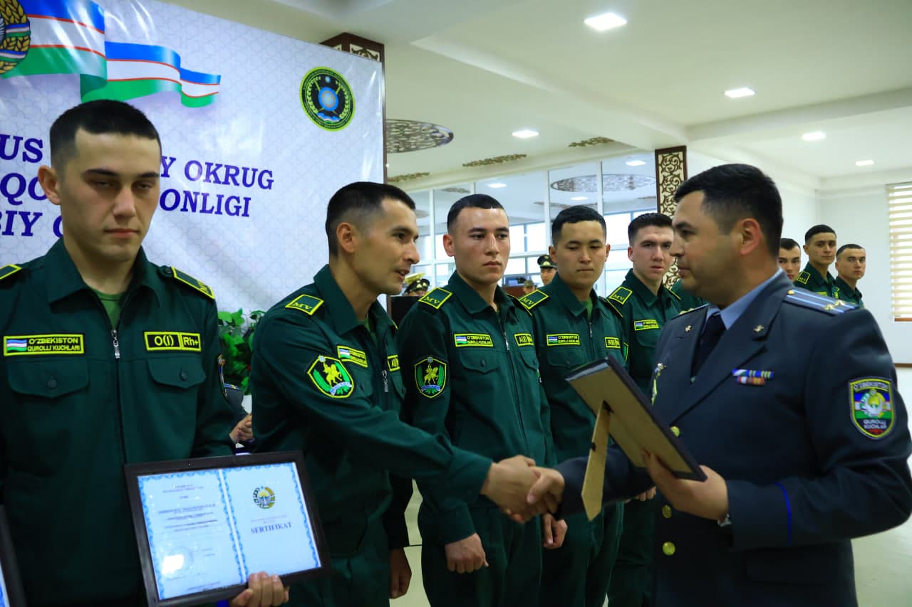 Muddatli harbiy xizmatni yakunlagan askarlar tantanali kuzatildi