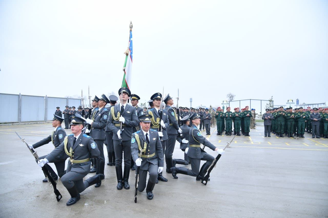 Vatan himoyasi maktabidan o‘tgan yoshlar hayotning yangi bosqichiga qadam qo‘ydi