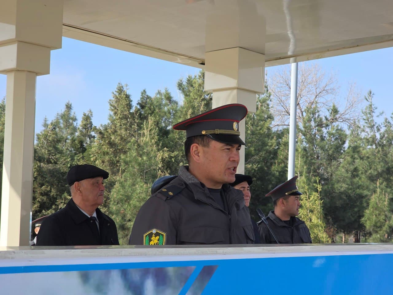 Sharaf bilan yakunlangan xizmat — tantanali kuzatuv