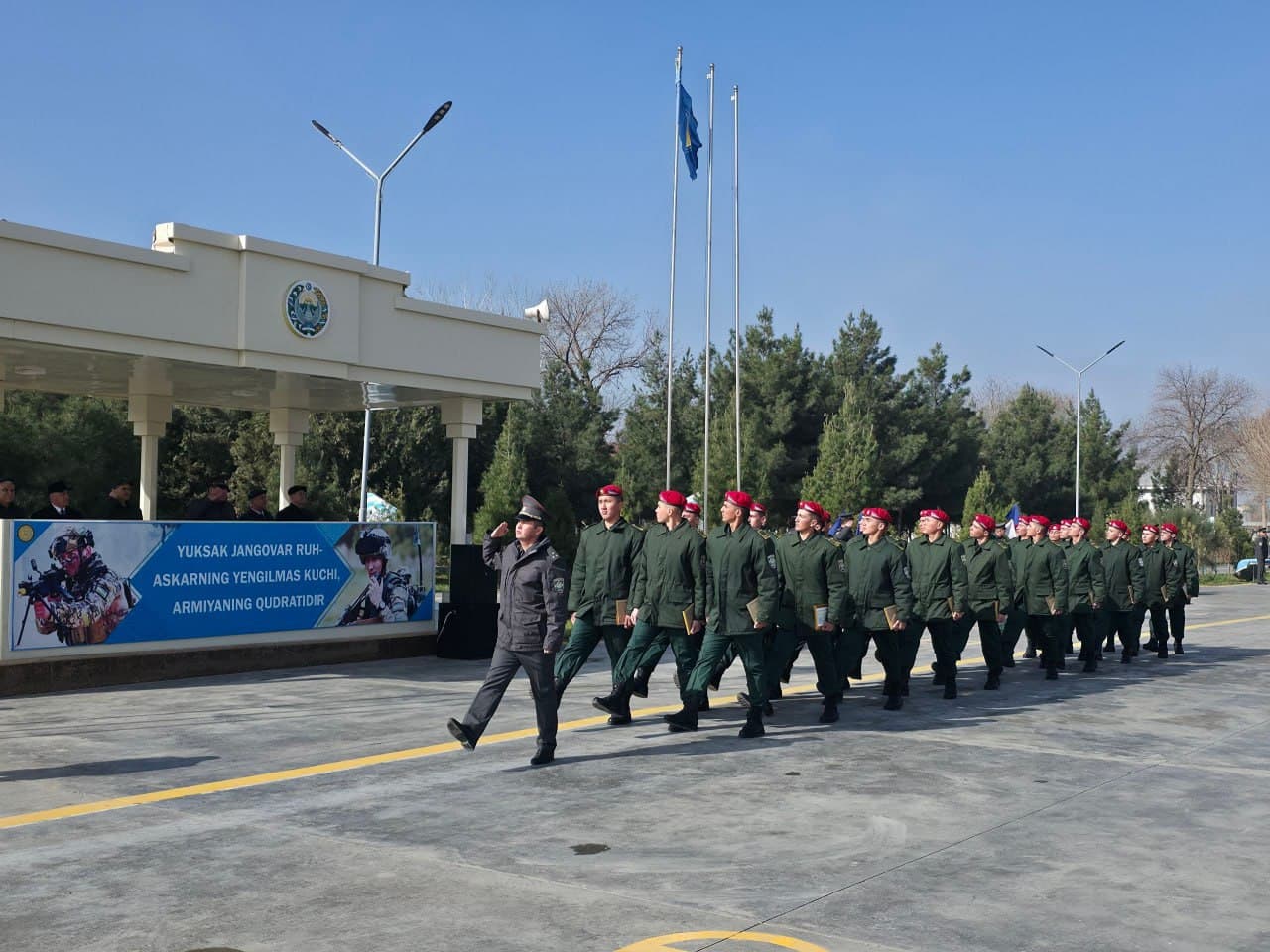 Sharaf bilan yakunlangan xizmat — tantanali kuzatuv