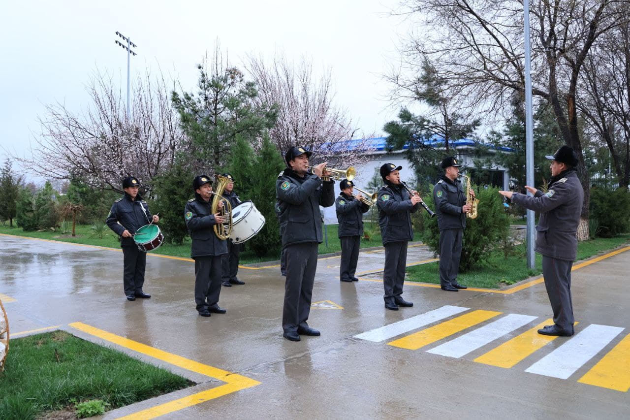 Jizzaxda “Jasorat maktabi” o‘quv yig‘inining ilk mavsumi boshlandi