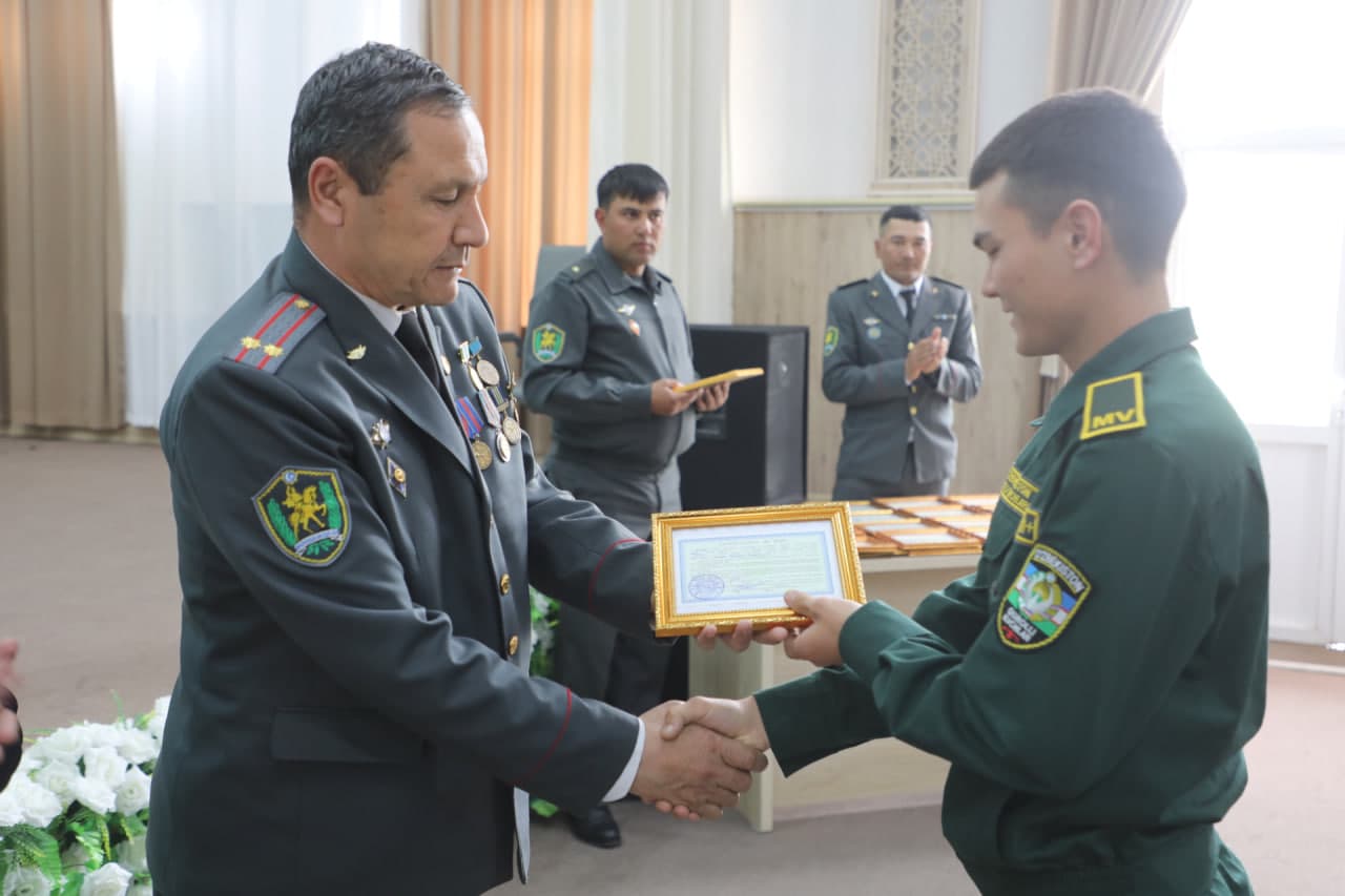 Askarlarga imtiyozli tavsiyanomalar topshirildi