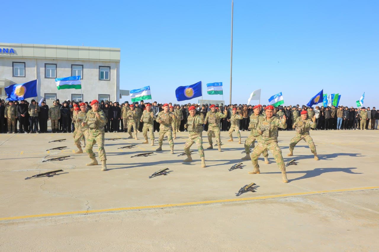 Yangiariq poligonida o‘quvchilar uchun amaliy o‘q otish mashg‘uloti o‘tkazildi