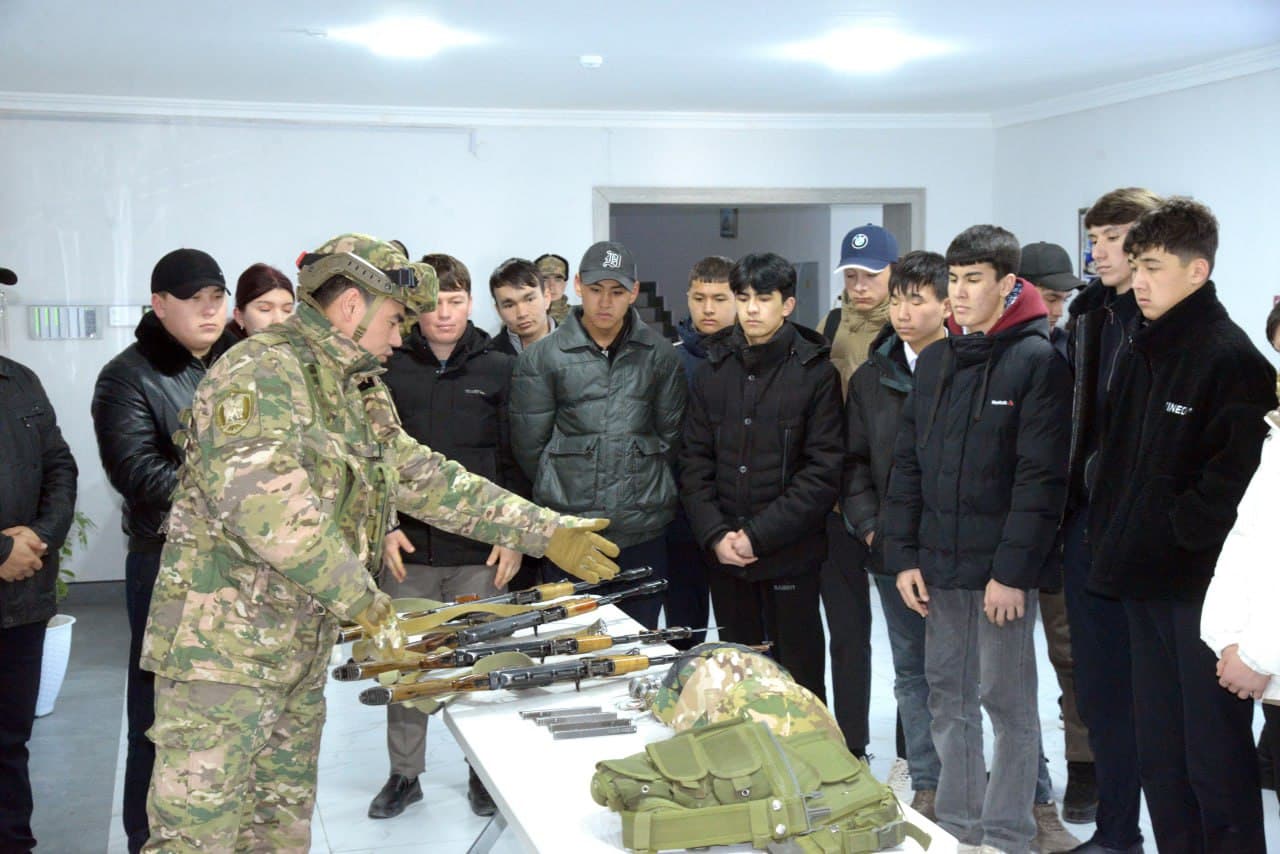 Harbiy qismga tashrif yoshlar uchun imkoniyat eshigini ochdi