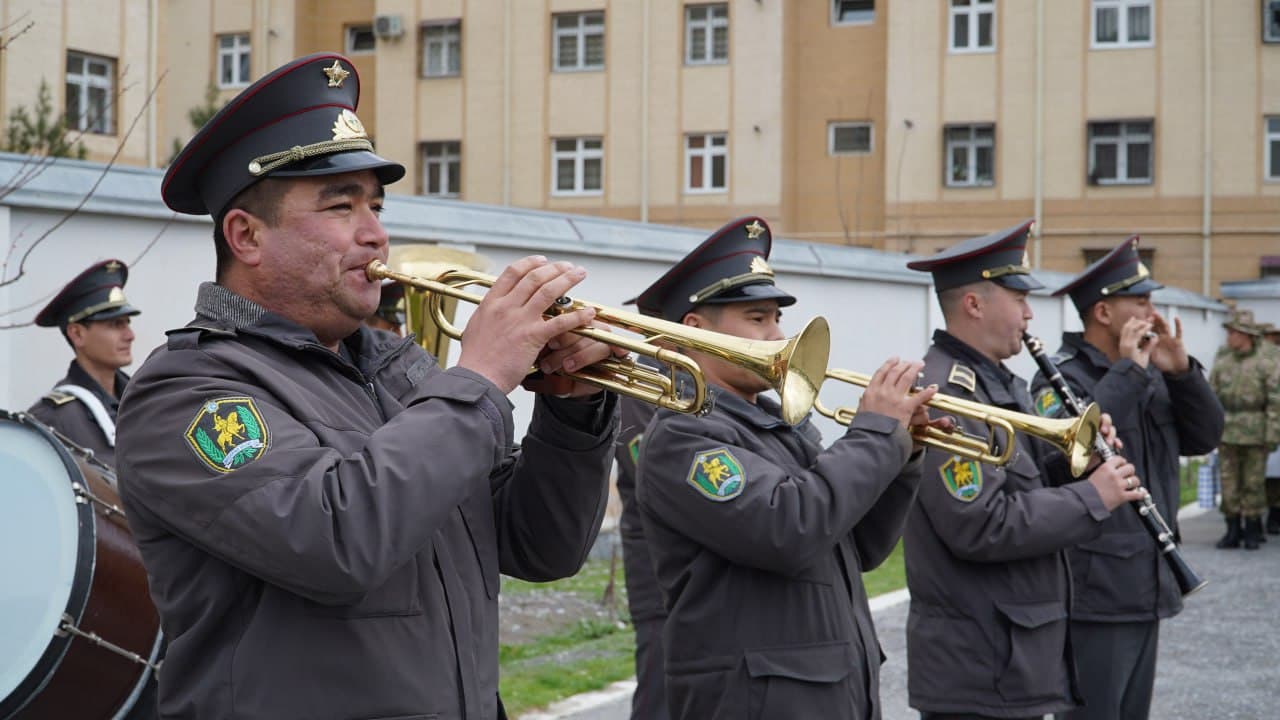 Mard o‘g‘lonlar yurt himoyasiga otlandi