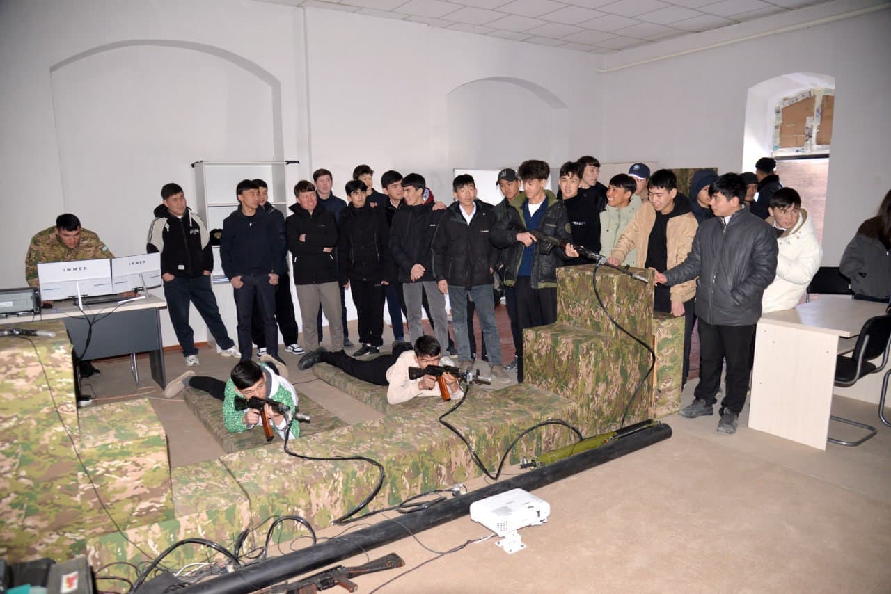 Harbiy qismga tashrif yoshlar uchun imkoniyat eshigini ochdi