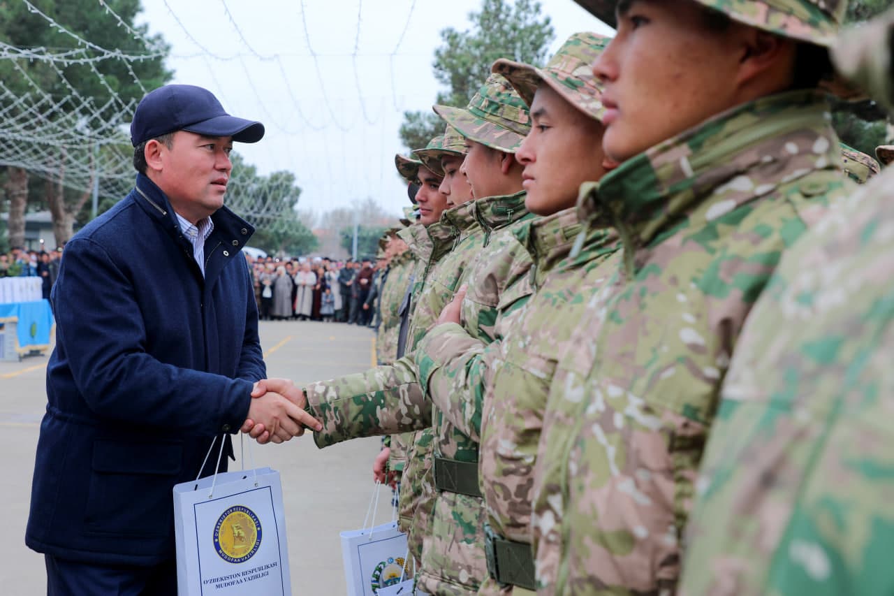 Surxondaryolik o‘g‘lonlar harbiy xizmatga tantanali kuzatildi