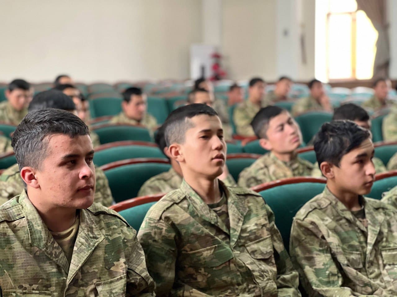 В Андижане стартовали учебные сборы «Школы мужества»