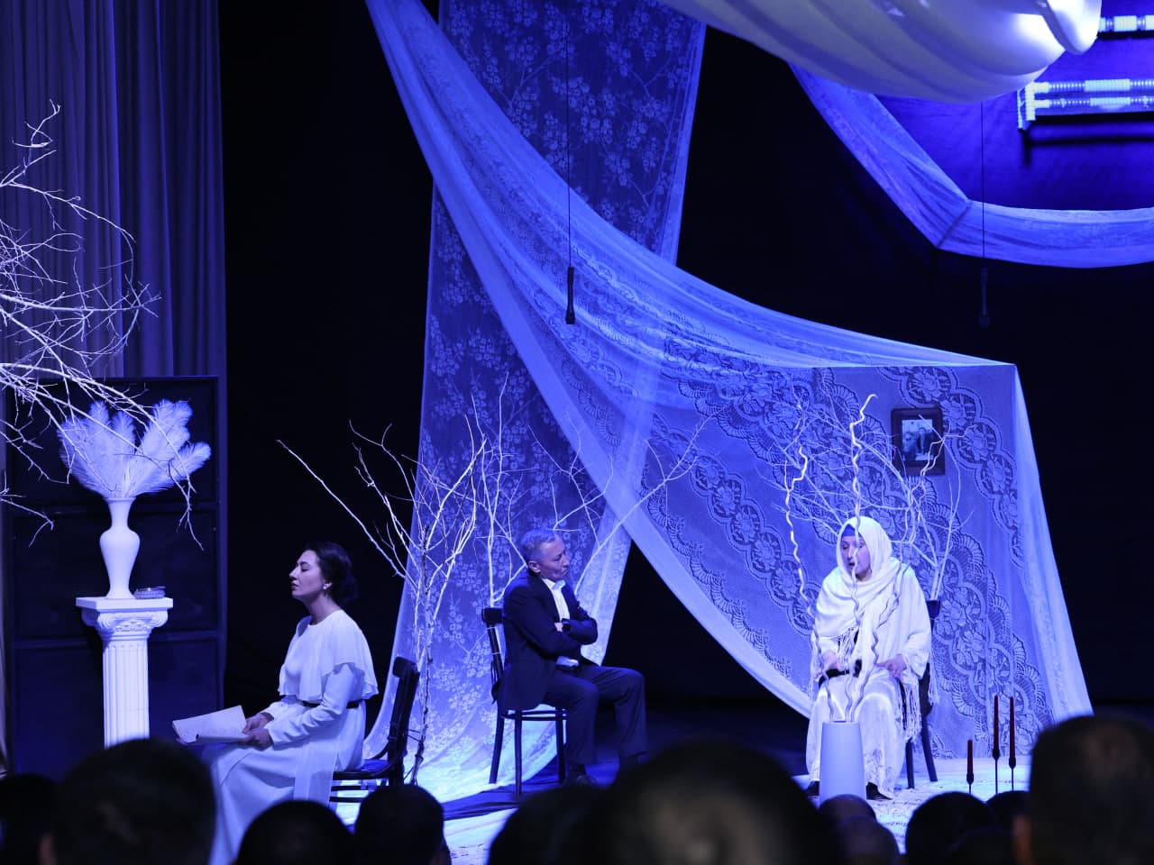 “Ona qalbi” nomli teatrlashtirilgan kompozitsiya namoyish etildi