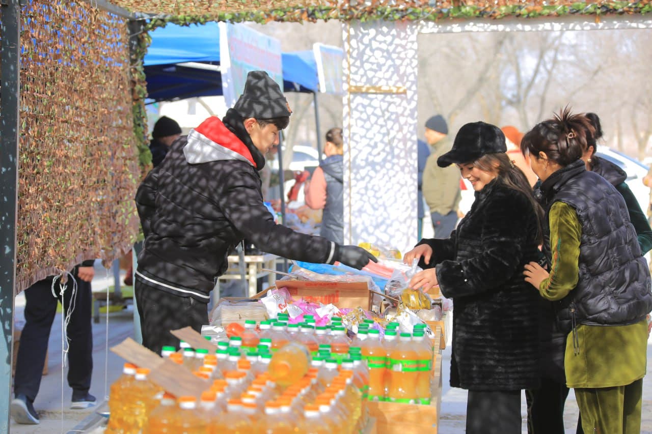 Harbiy xizmatchilar uchun oziq-ovqat yarmarkasi tashkil etildi