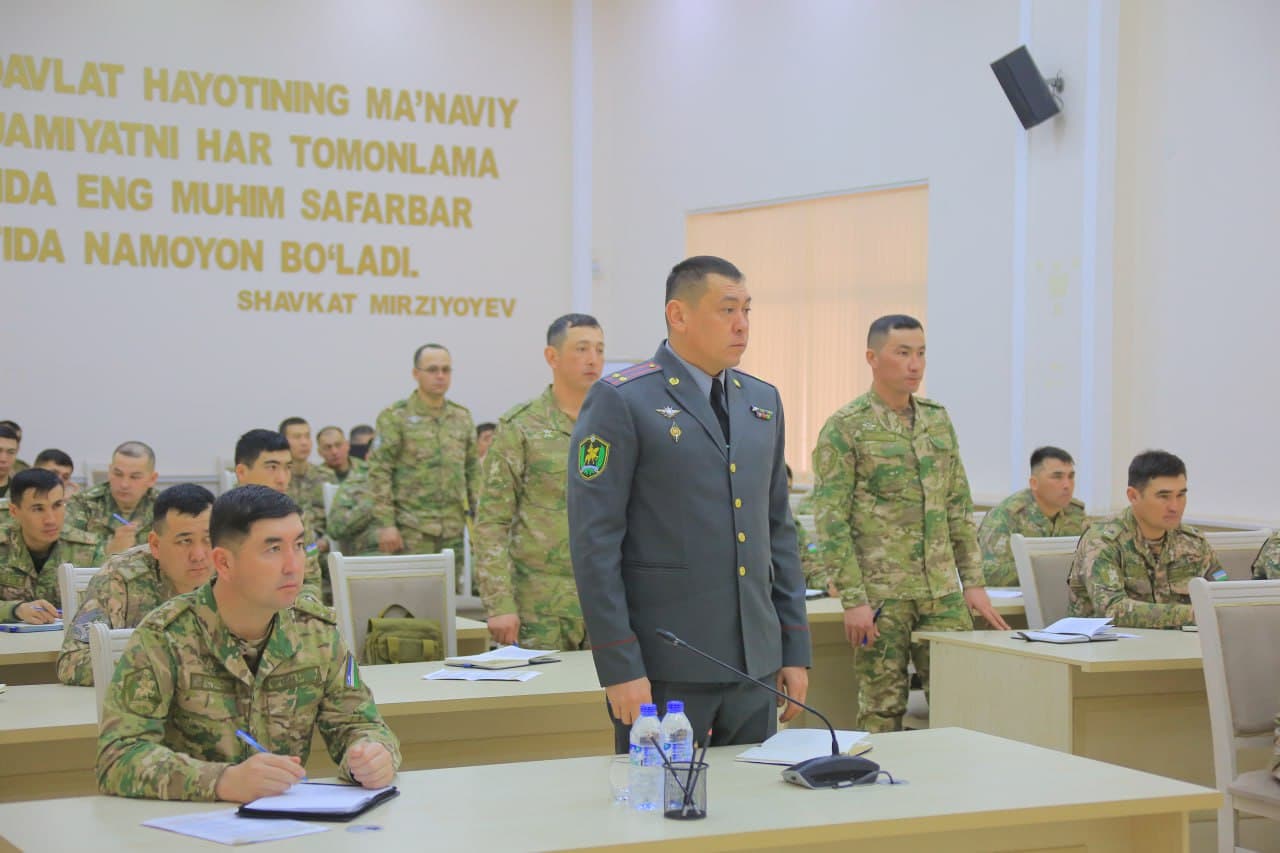 Okrugda harbiy xizmatni yuksaltirishga qaratilgan muhim yig‘ilish bo‘lib o‘tdi