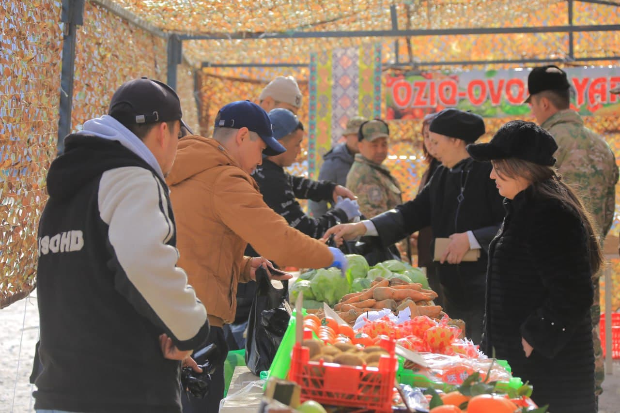 Harbiy xizmatchilar uchun oziq-ovqat yarmarkasi tashkil etildi
