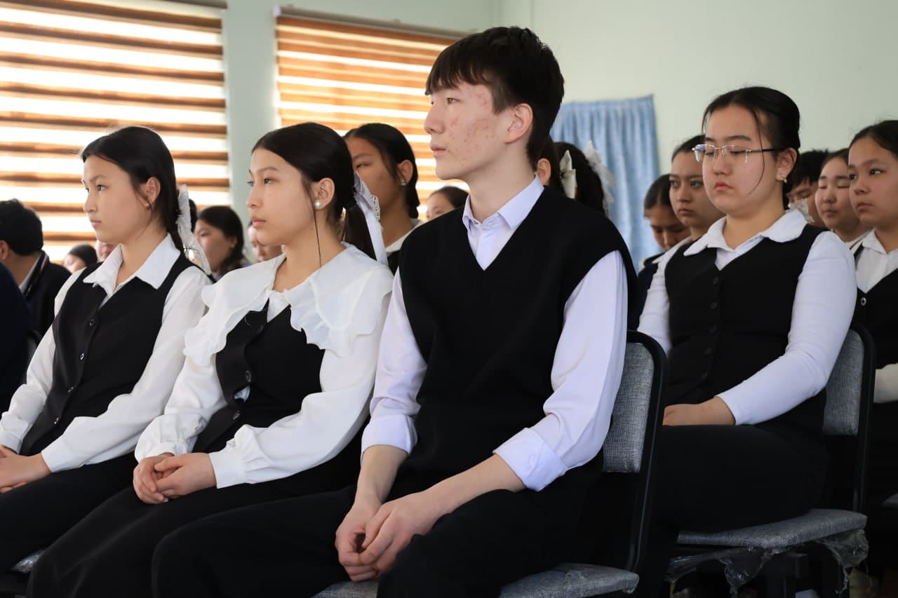 Uch avlod uchrashuvi — Vatan tuyg‘usi, fidoyilik va davomiylik timsoli