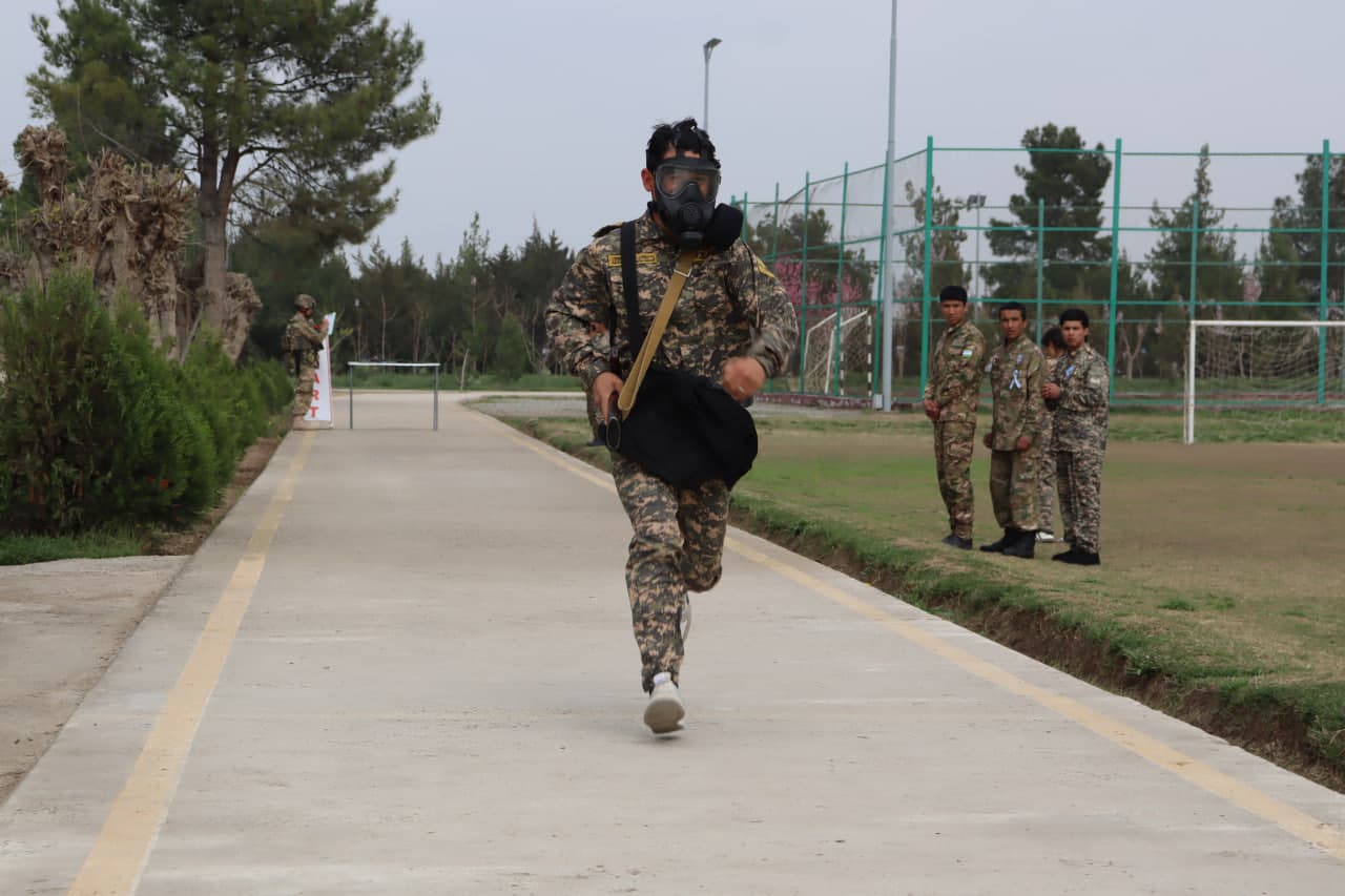 “Vatanparvarlar” harbiy-sport musobaqasining Surxondaryo viloyati bosqichi yuqori saviyada o‘tdi