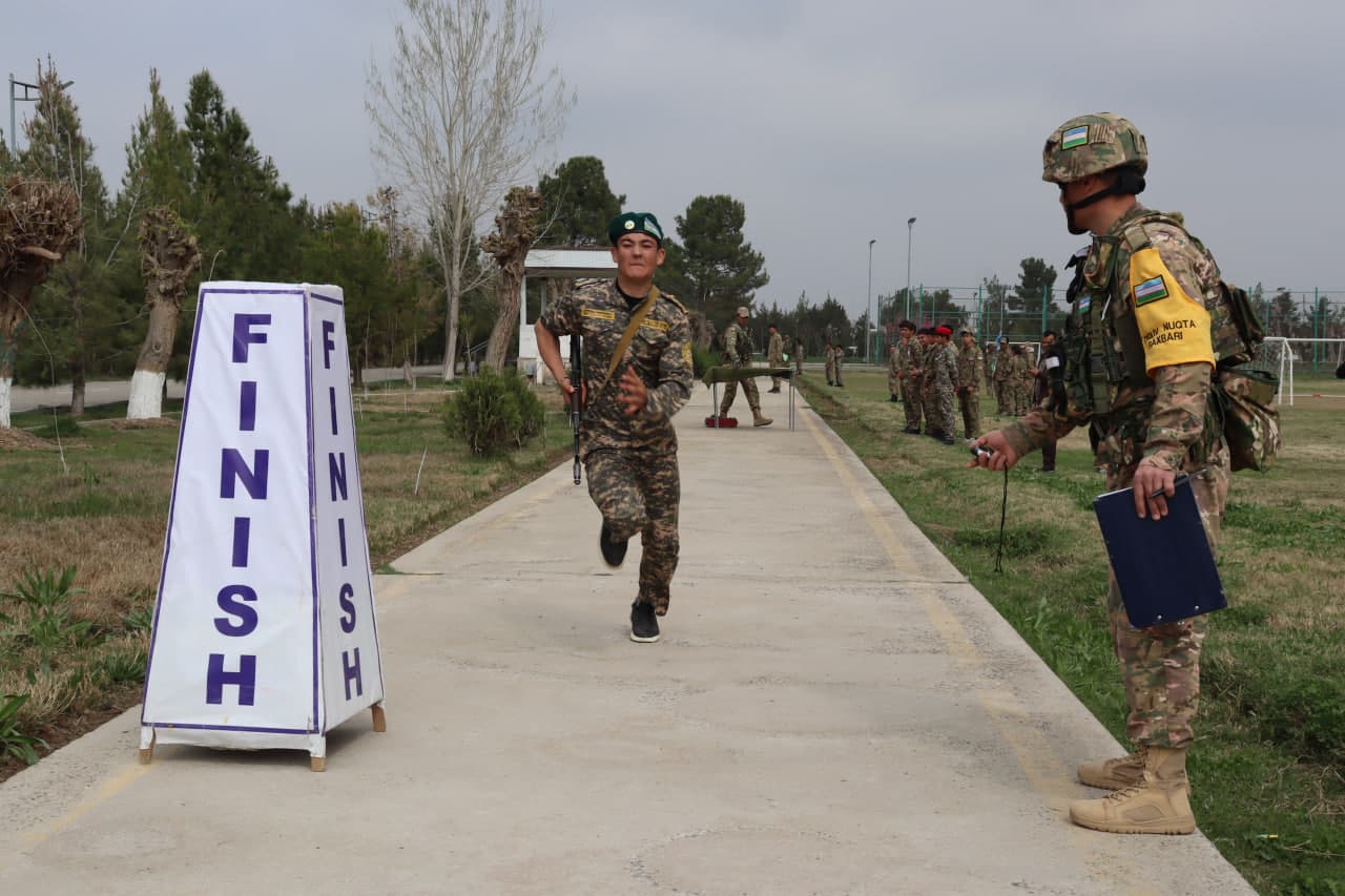 “Vatanparvarlar” harbiy-sport musobaqasining Surxondaryo viloyati bosqichi yuqori saviyada o‘tdi