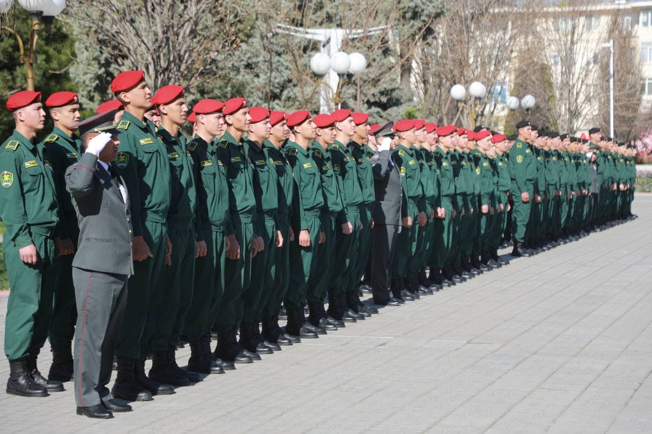 Harbiy xizmatni munosib o‘tagan yoshlar e’tirof etildi