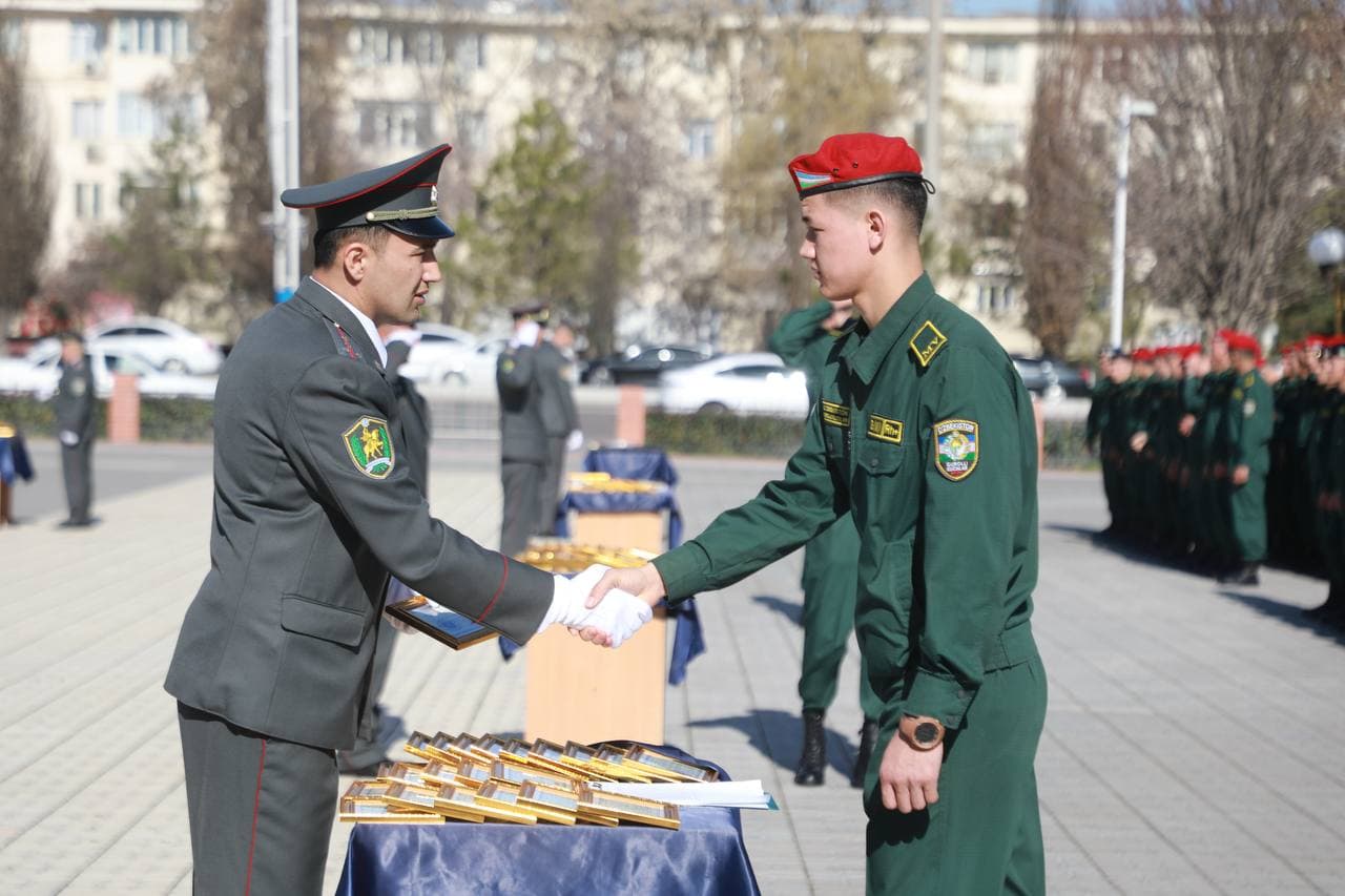 Harbiy xizmatni munosib o‘tagan yoshlar e’tirof etildi