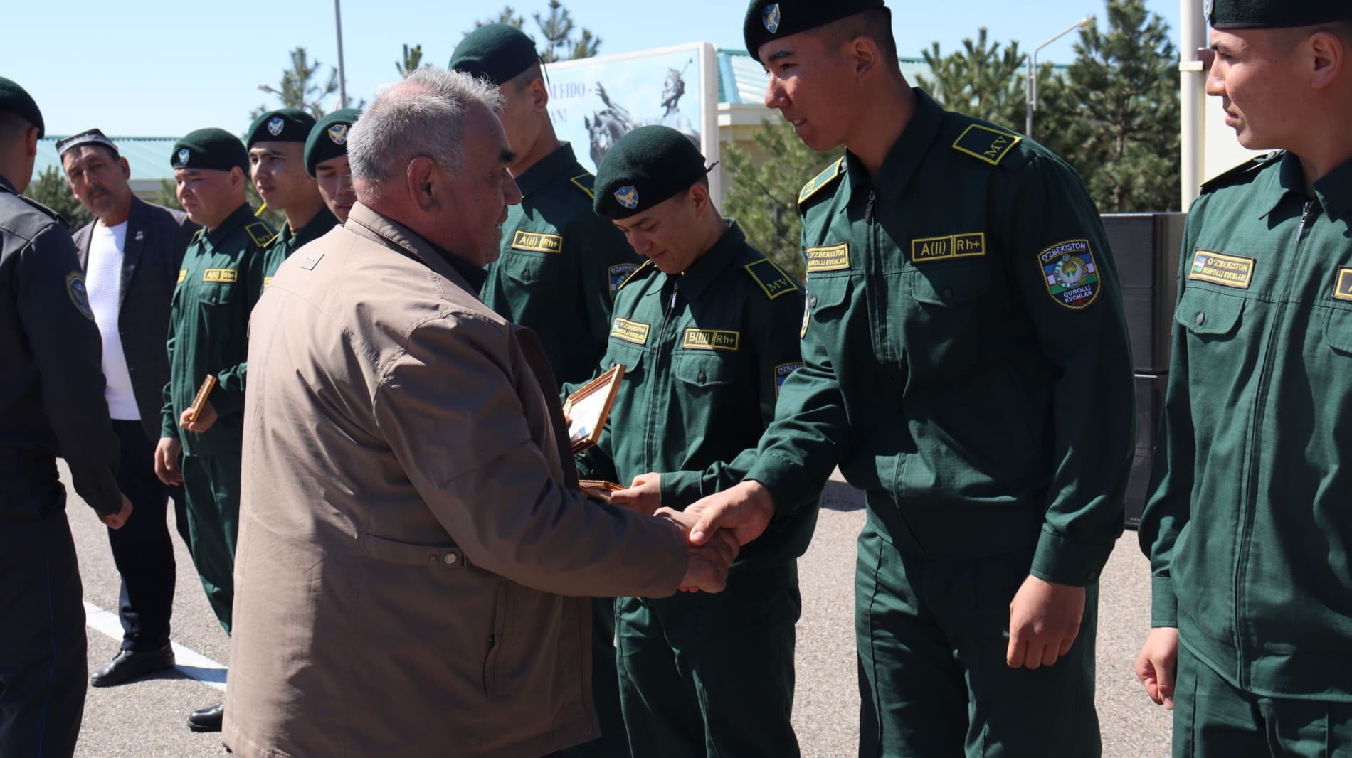 Muddatli harbiy xizmatchilarga imtiyozli tavsiyanomalar topshirildi