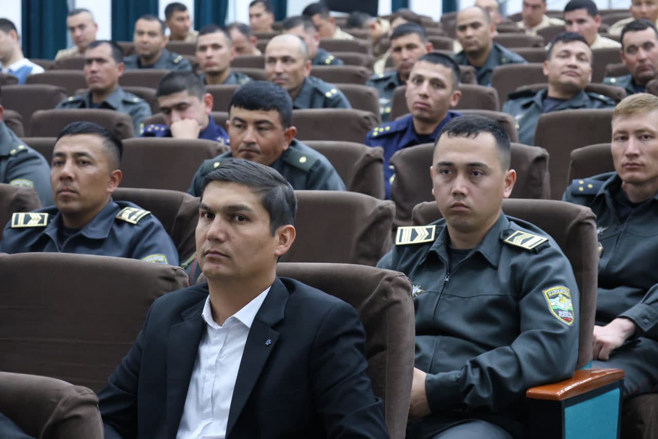 “Og‘ir” toifadagi yoshlar bilan ishlash bo‘yicha rahbarlar tajriba almashdi