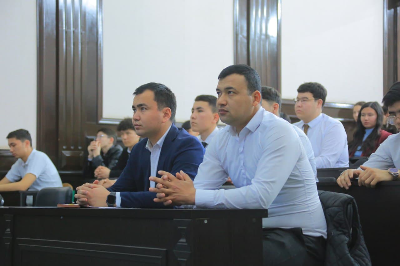 Faxriylar talaba yoshlar bilan uchrashdi