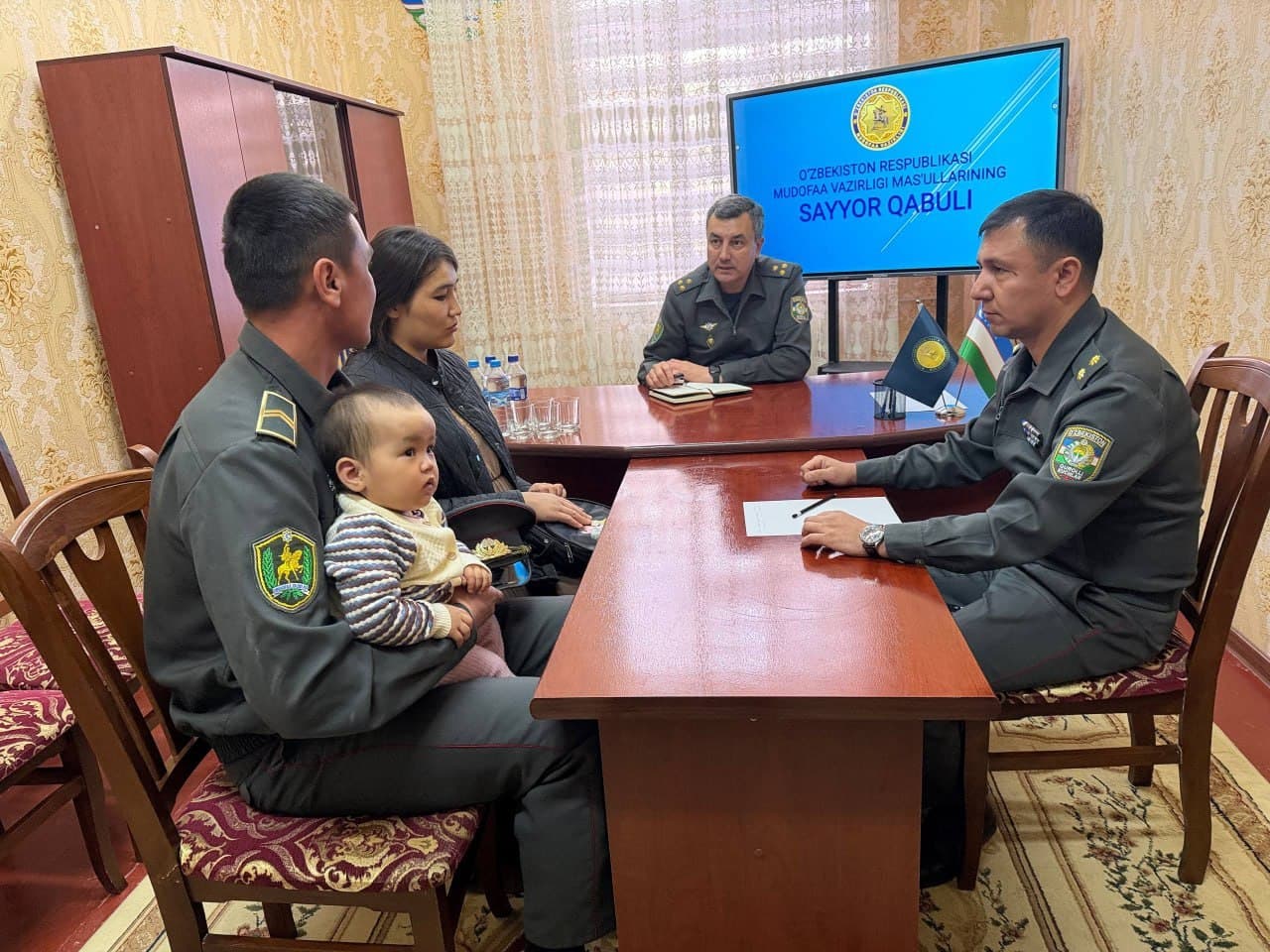 Zarafshonda ommaviy sayyor qabul o‘tkazildi