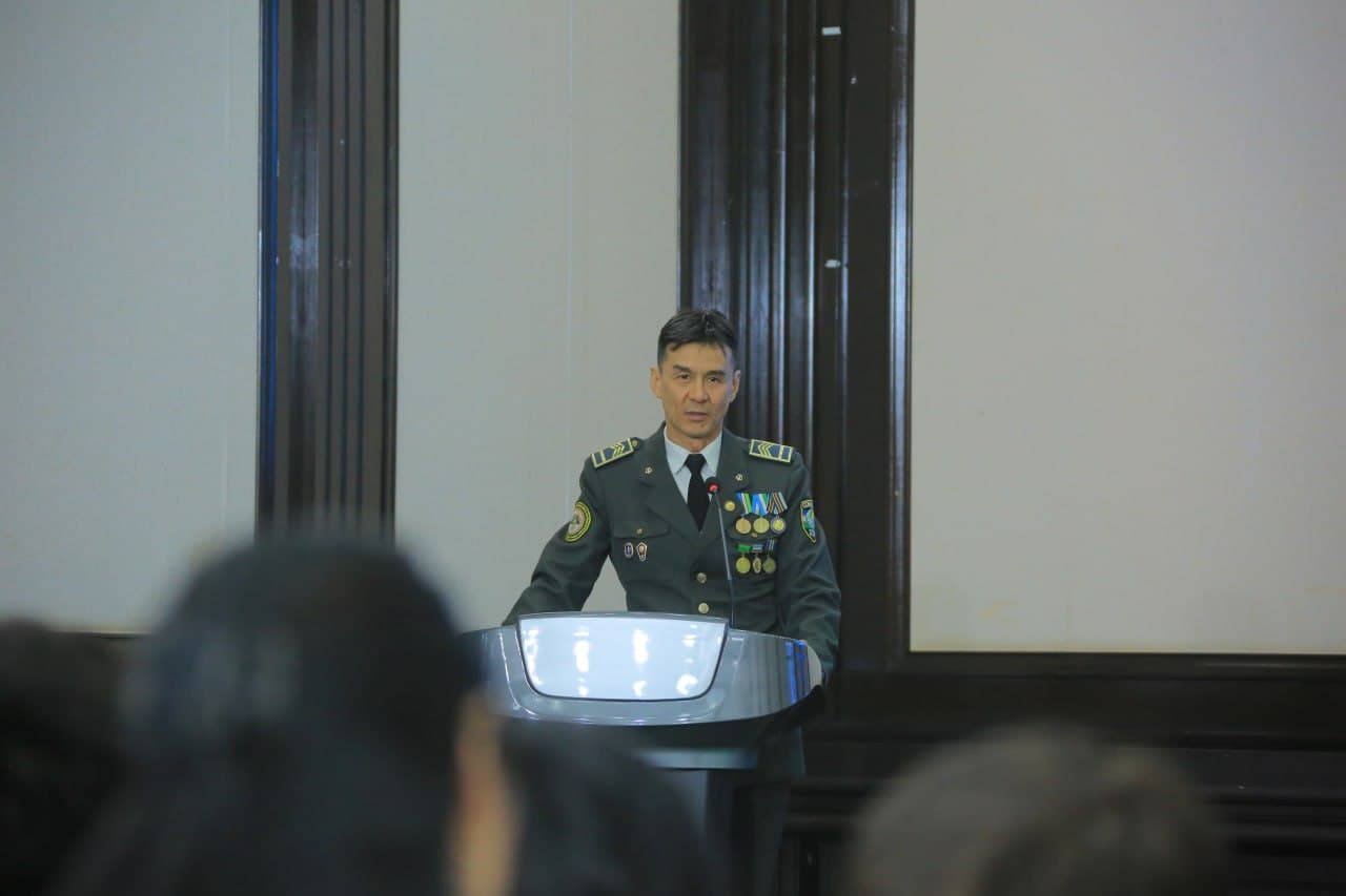 Faxriylar talaba yoshlar bilan uchrashdi