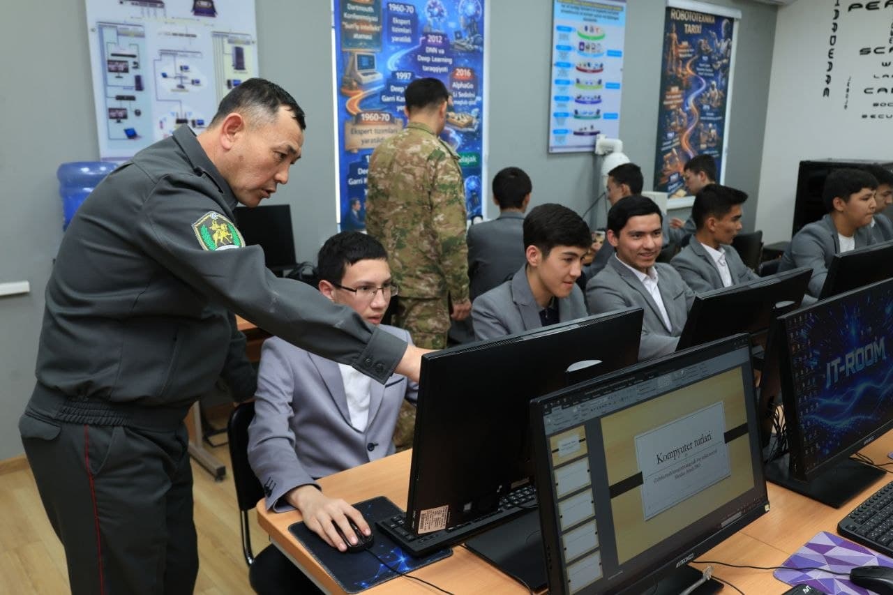 Zangiota tumanidagi harbiy qismda “Rahbar va yoshlar” uchrashuvi tashkil etildi
