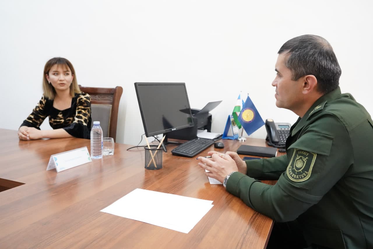 Karmana va Uchquduq tumanlarida sayyor qabul o‘tkazildi