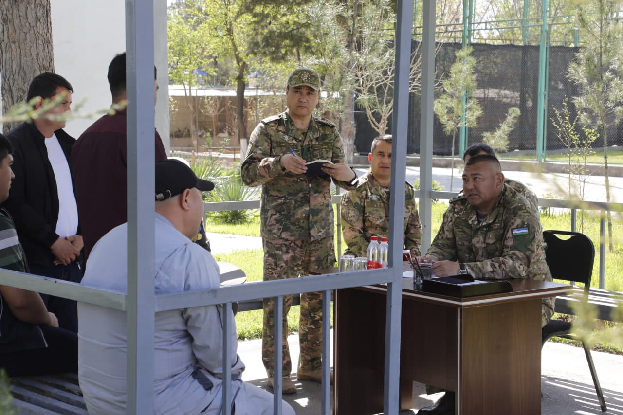Qo‘mondon tomonidan viloyatlardagi harbiy qismlarga biriktirilgan yoshlar muammolari o‘rganildi