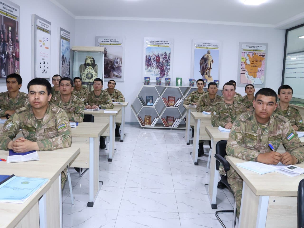 Sadoqat, intizom va sharaf sari ilk qadam