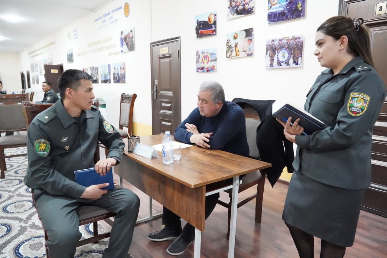 Karmana va Uchquduq tumanlarida sayyor qabul o‘tkazildi