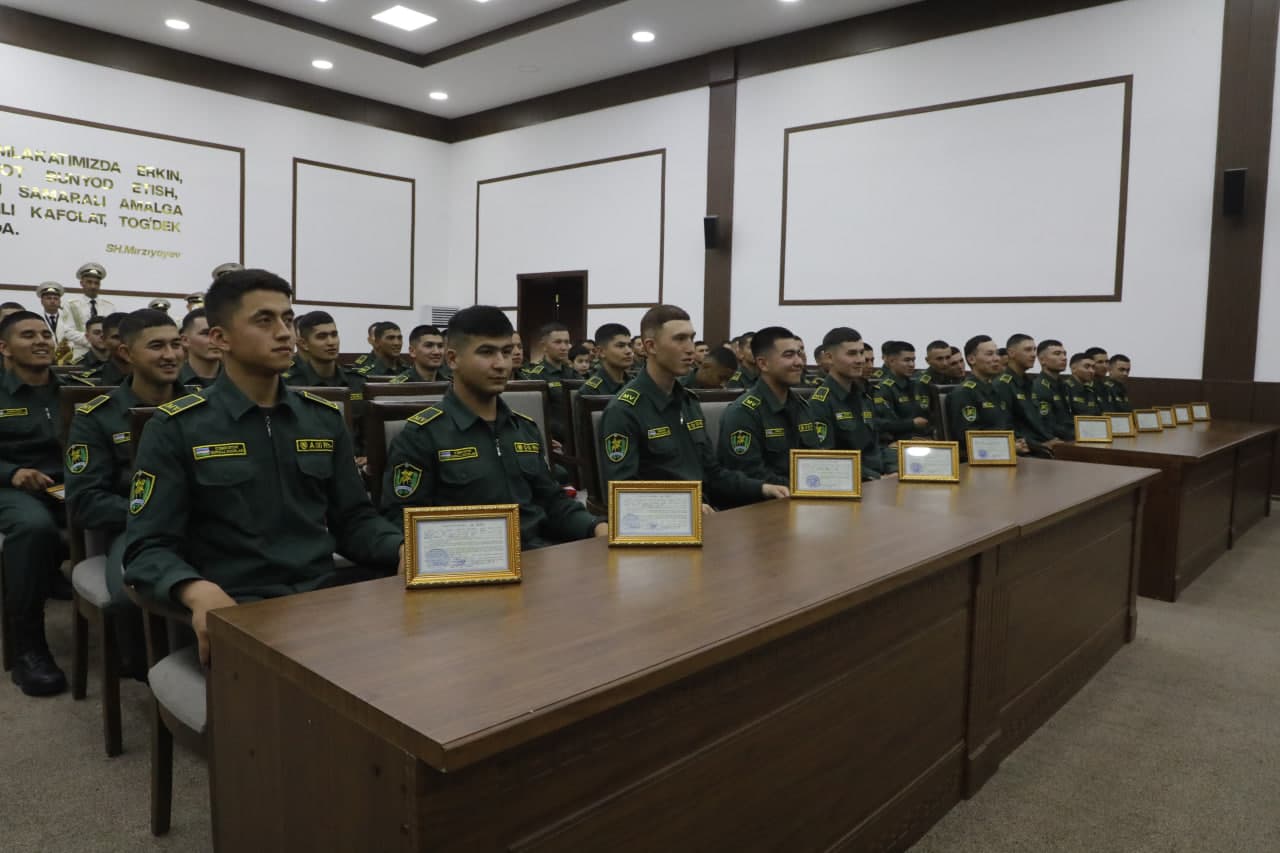 Harbiy xizmatchilarga imtiyozli tavsiyanomalar topshirildi