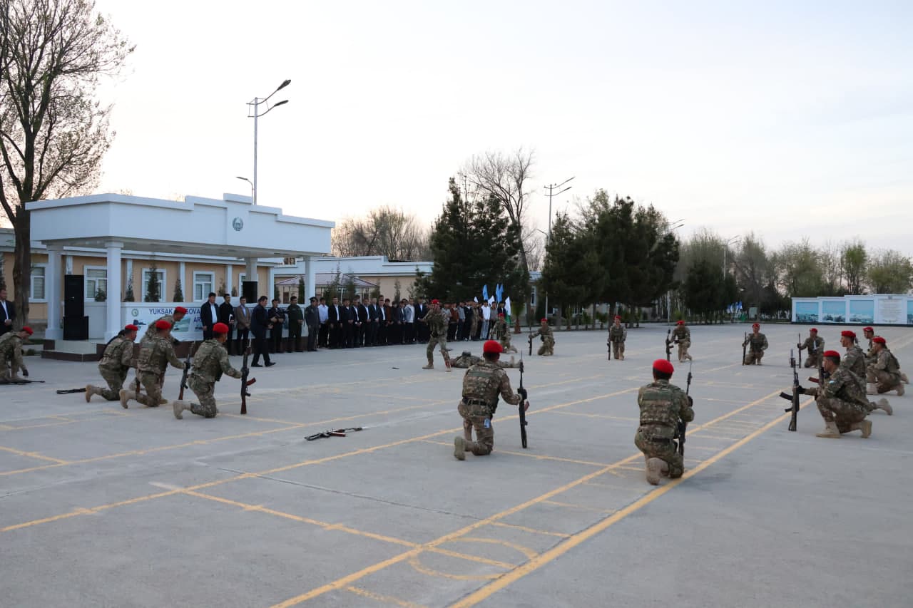Qashqadaryoda “Harbiy qismda bir kunim” loyihasi tashkil etildi