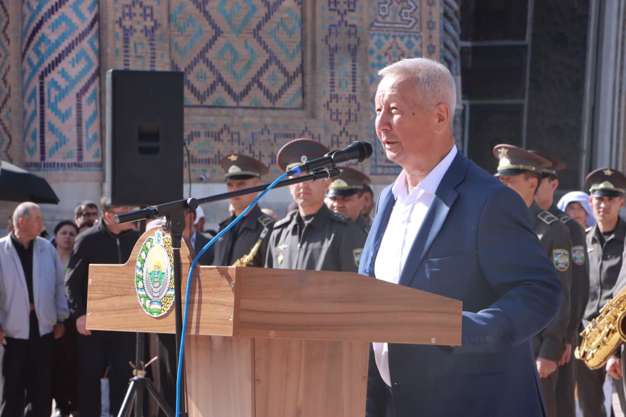 Samarqandlik yoshlar Vatan himoyasiga tantanali ravishda kuzatildi