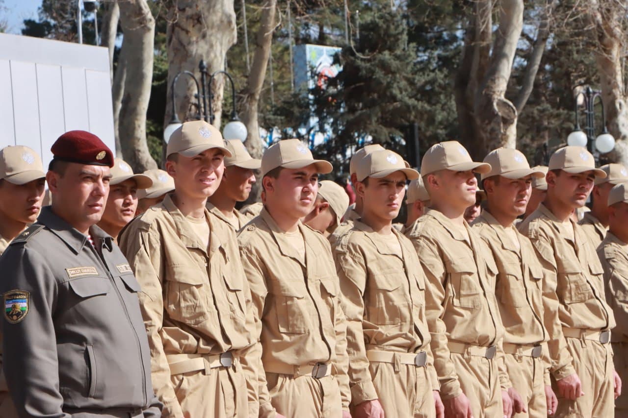 Samarqandlik yoshlar Vatan himoyasiga tantanali ravishda kuzatildi