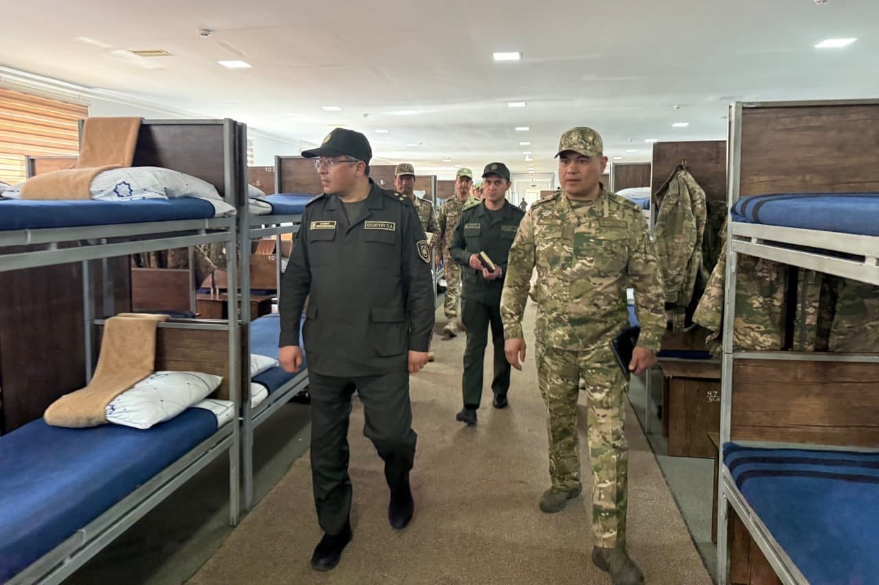 Navoiy viloyatida joylashgan harbiy qismlaridan birida oʻrganishlar olib borildi