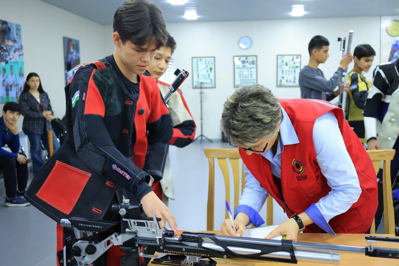 Mamlakat chempionati yosh sportchilarni bir maydonga jamladi