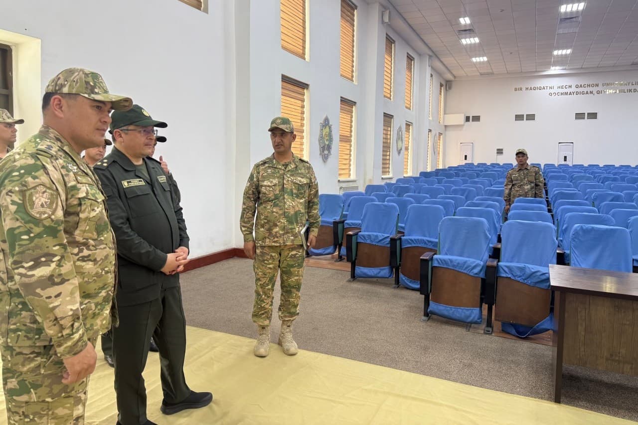 Navoiy viloyatida joylashgan harbiy qismlaridan birida oʻrganishlar olib borildi