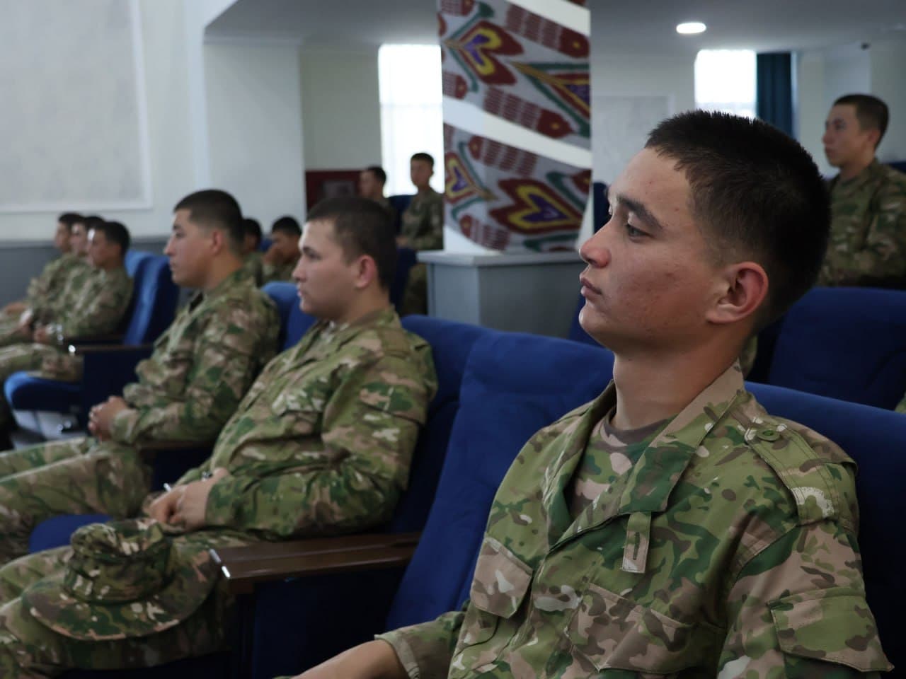 Uch avlod uchrashuvi – tajriba va vatanparvarlik maktabi