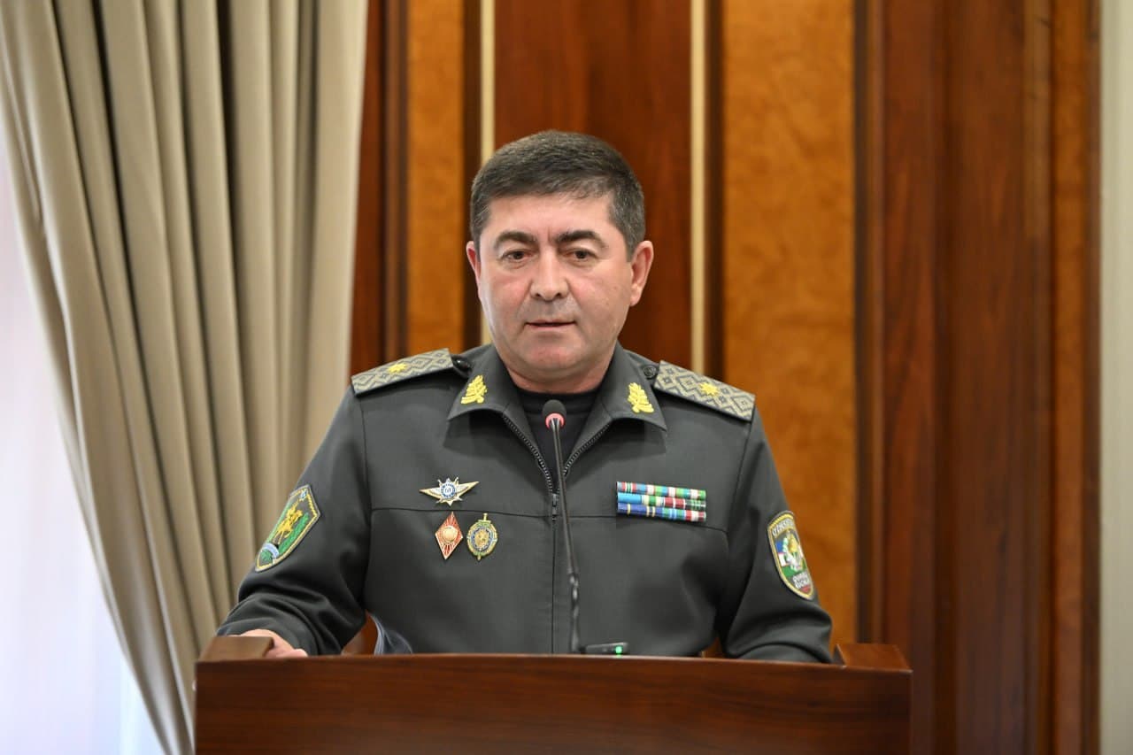 “Umumiy harbiy majburiyat va harbiy xizmat to‘g‘risida”gi Qonunning oliy ta’lim muassasalarida ijro etilishi holati o‘rganildi