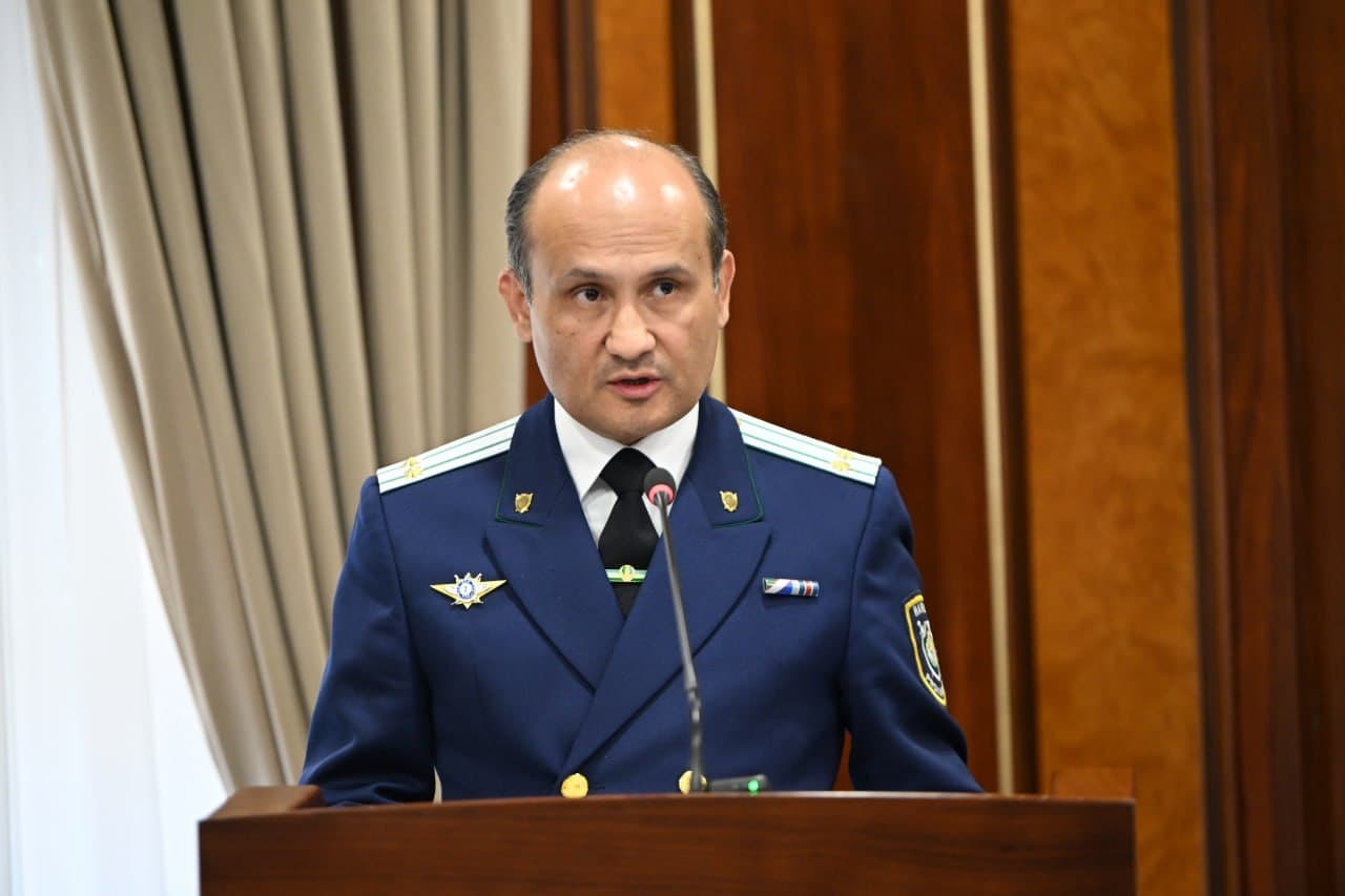 “Umumiy harbiy majburiyat va harbiy xizmat to‘g‘risida”gi Qonunning oliy ta’lim muassasalarida ijro etilishi holati o‘rganildi