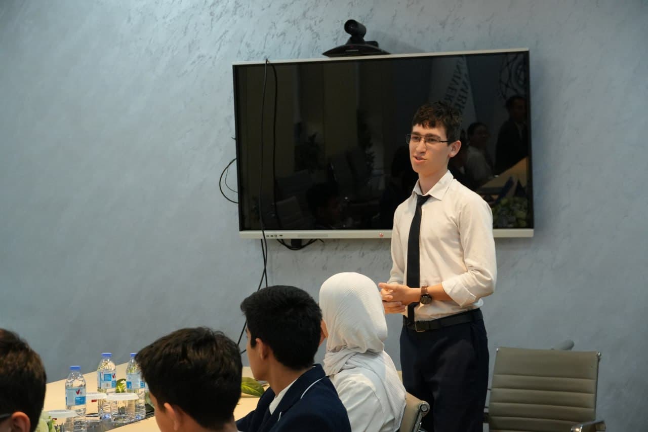 Состоялась очередная встреча «Руководитель и молодежь»