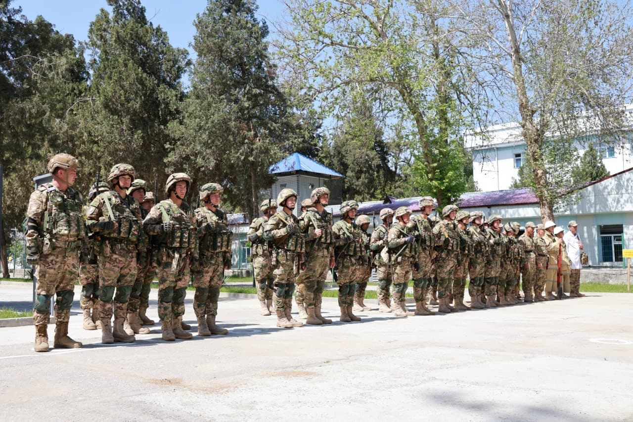 Markaziy harbiy okrugda xizmat xavfsizligi va boshqaruv intizomini mustahkamlashga qaratilgan strategik o‘quv-uslubiy yig‘in o‘tkazildi