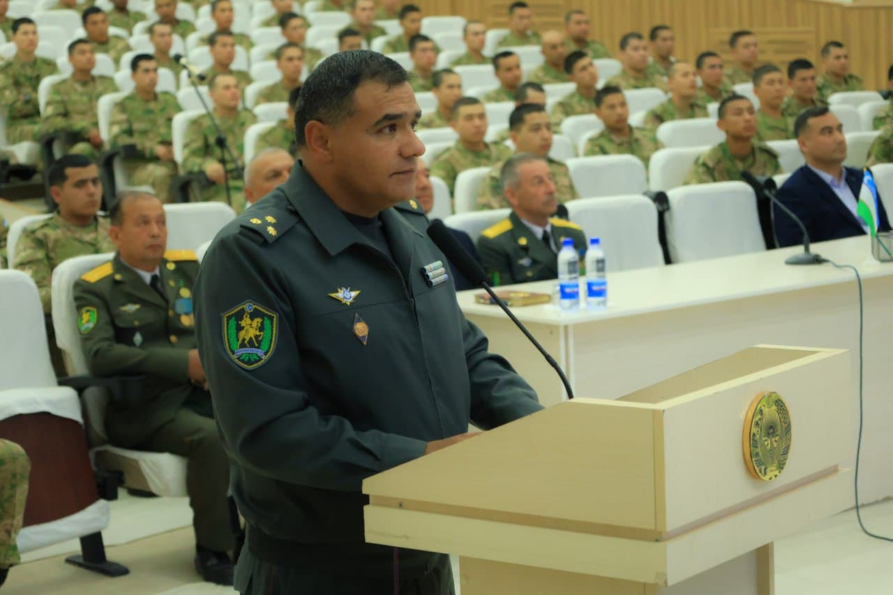 Askarlar yaqinlari bilan samimiy muloqot qilishdi